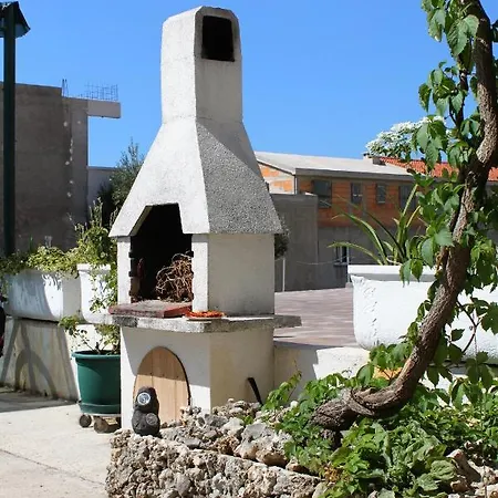 With A Parking Space - 9129 Makarska