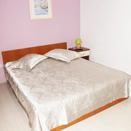 With A Parking Space - 9129 Apartment Makarska