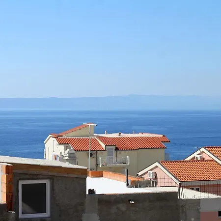 With Parking Space - 9129 * ماكارسكا