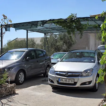 Apartment With A Parking Space - 9129 Makarska
