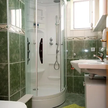 With Parking Space - 9129 * ماكارسكا