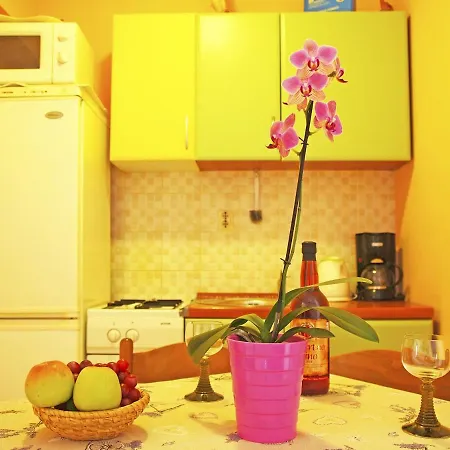 شقة With Parking Space - 9129 *